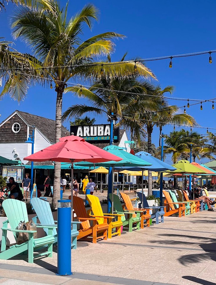 arubabeachcafe's tweet photo. This is the spot for a relaxing Sunday brunch seaside! πWe offer Bottomless Mimosa's & Aperol Spritzers starting at 10am. Live music starts @noon. ππΉπΊπ΄#sundayfunday #islandcocktails #freshseafood #watertaxi #livemusic #lbts #onecommericalblvd #arubabeachcafe https://t.co/KhannzWyWk