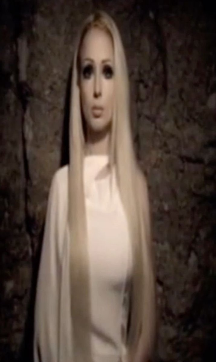 𝒷𝓁𝒶𝒾𝓇 tweet media