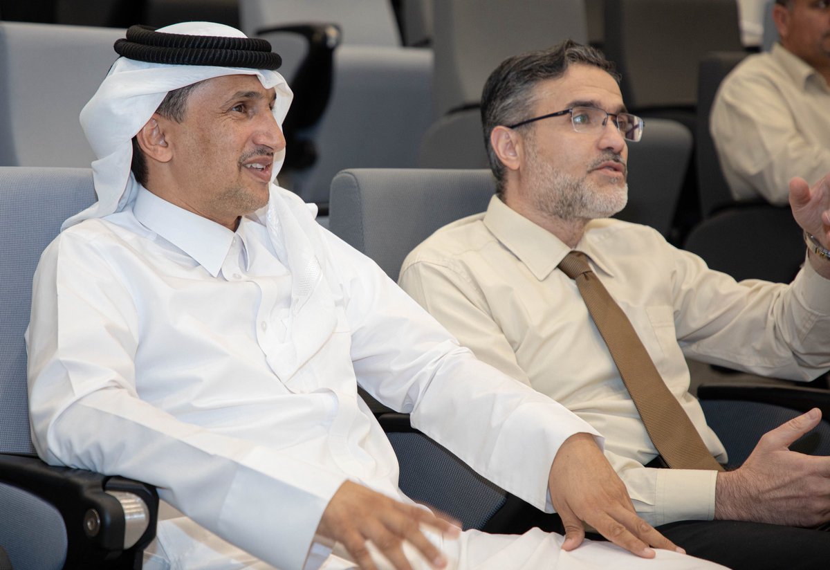 كلية المجتمع في قطر tweet media