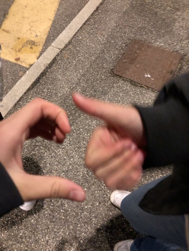 kookie (yongie luvr) tweet media