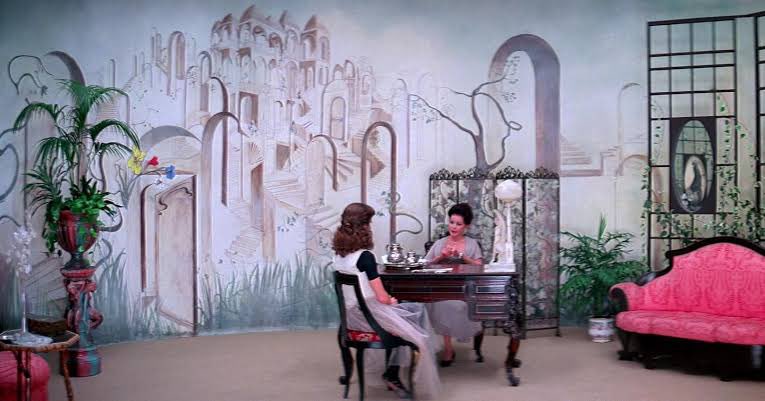 ayarii96's tweet photo. Suspiria (1977) 🔥😮‍💨 https://t.co/qNyPOBXEHK