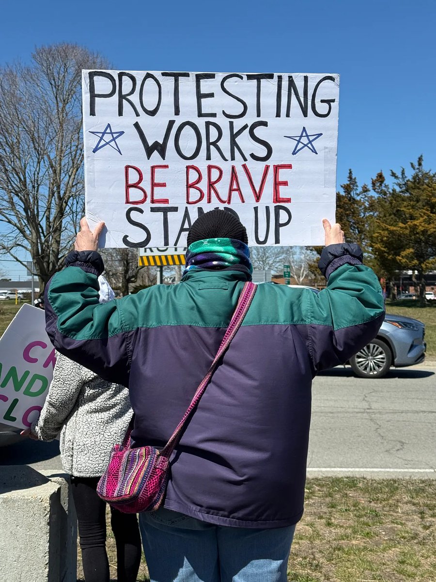 Ted & Lyn tweet media