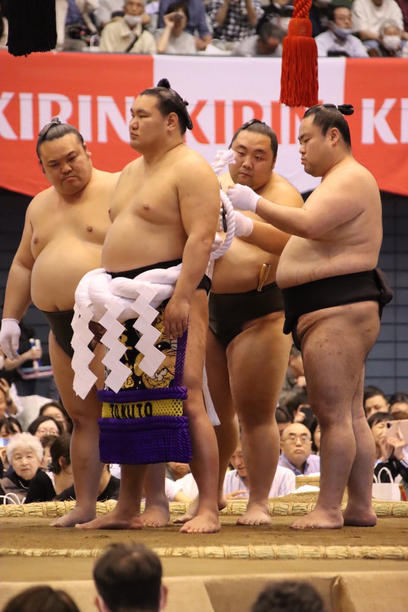akimo to sumo tweet media