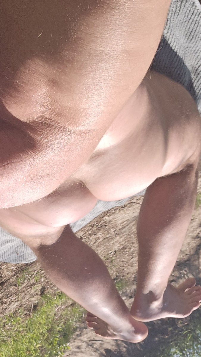 Naked_marius tweet media