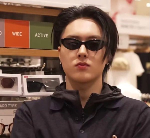 kasᰔᩚ tweet media