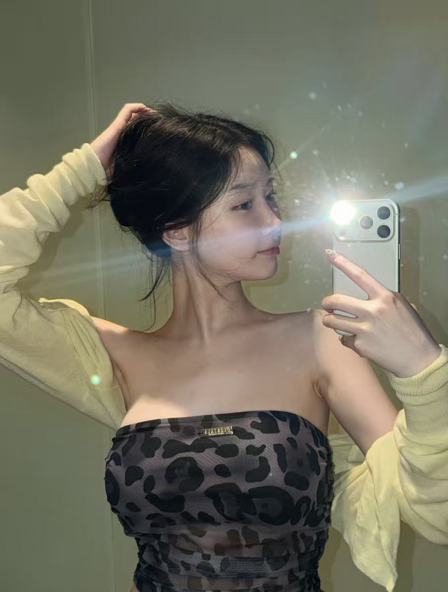 Mariana linda tweet media