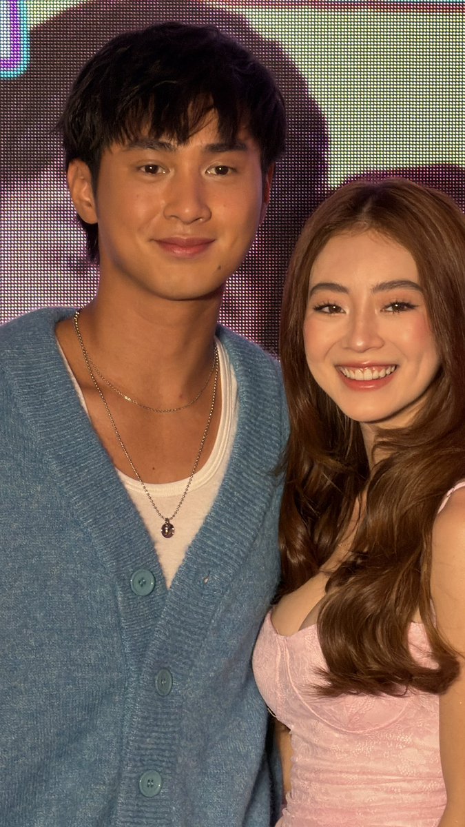its_oskee's tweet photo. Star-studded kickoff with JM Ibarra and Fyang Smith! ✨🎤
Simula na ng kwentong aabangan ng lahat—Almost Us! 💖
#JMFyang #AlmostUsKickoff #AUNationalAminanDay #AUGrandMediacon https://t.co/kgQIACezOv