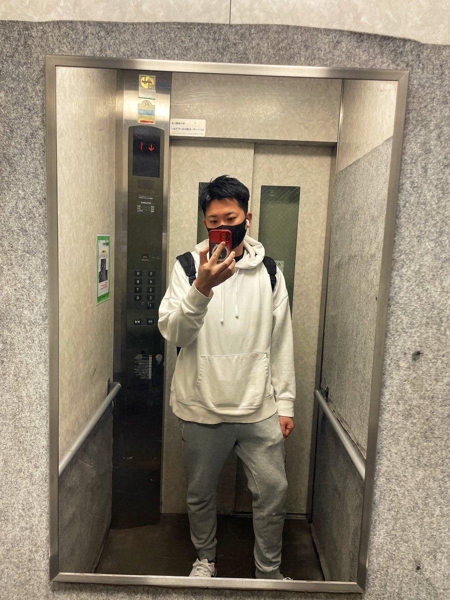 けんた(肉削り中) tweet media