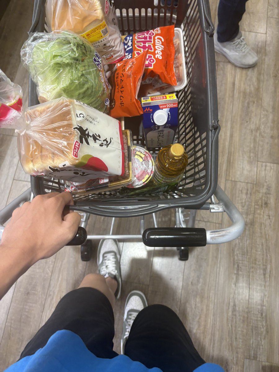 けいと tweet media