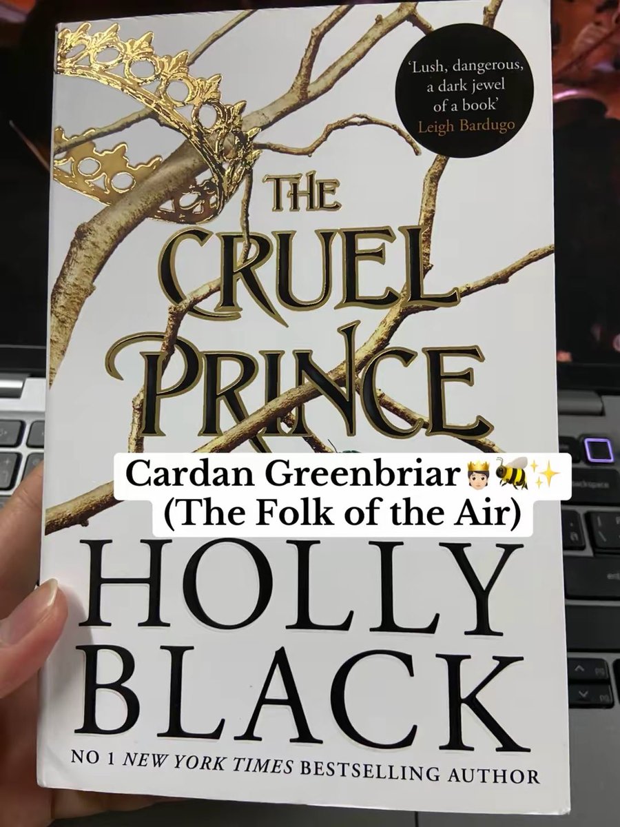 tthebunnyy's tweet photo. Cardan Greenbriar (The Folk of the Air)
Aaron Warner (Shatter Me Series)
แอนโทนี บริดเจอร์ตัน (ไวส์เคานต์ที่เฝ้ารอ เล่มที่ 2 ในเซ็ตบริดเจอร์ตัน)
Tristan Faasa (Scarred - A Never After Series) https://t.co/68P1MI5RWI