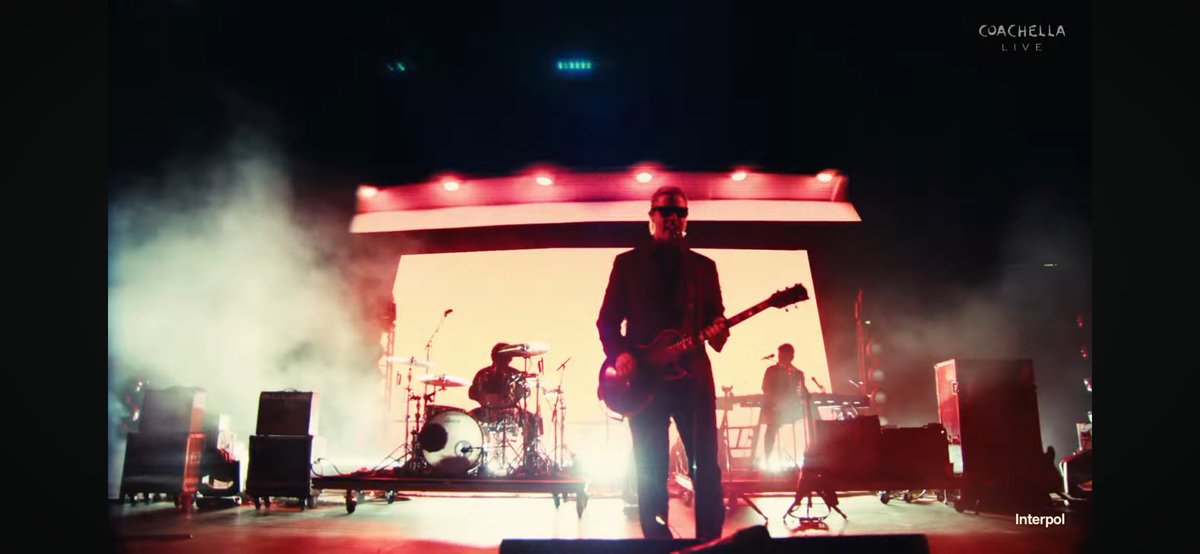 hot knivez 4 rowan tweet media