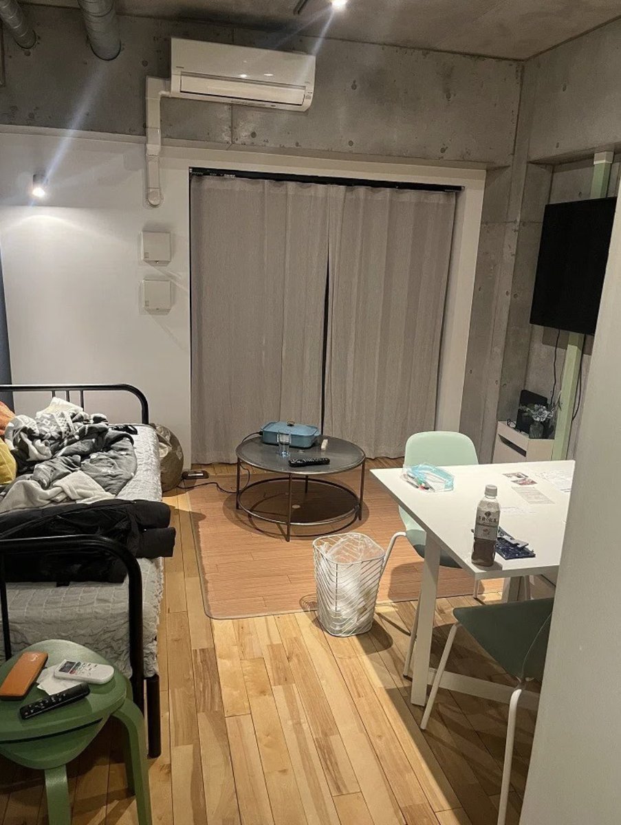 ひっと tweet media