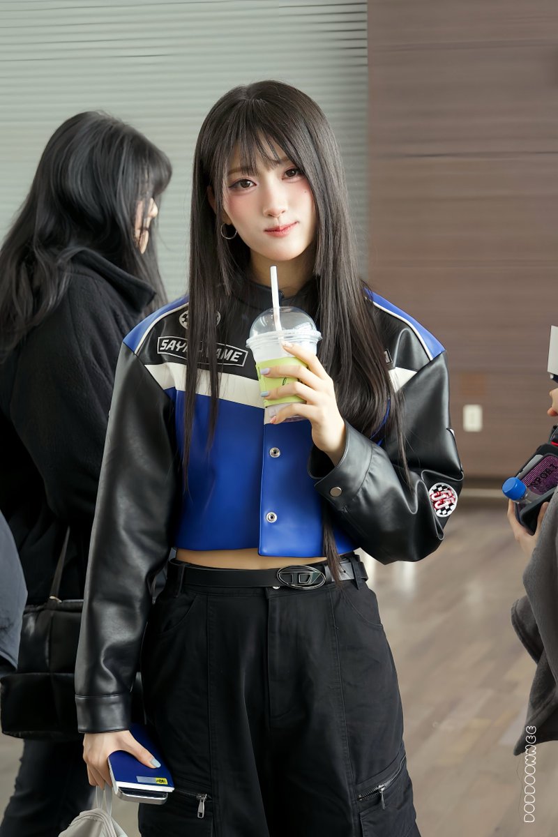 떠뚠니 tweet media