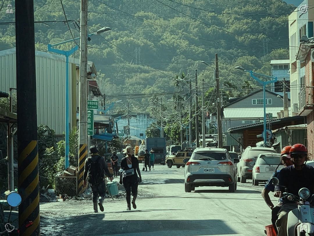 Charles Marshall tweet media