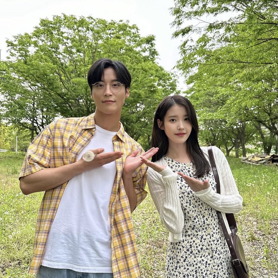 🜲 𝒒, (rest) tweet media