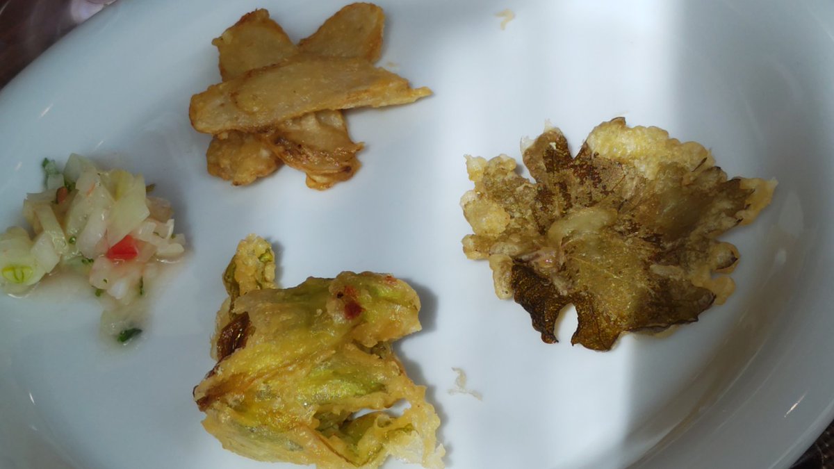 マリリン tweet media