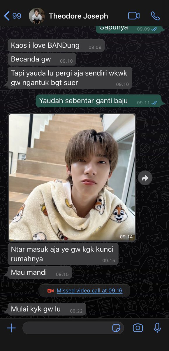 TeeteeBlokM's tweet photo. paginya https://t.co/Ho7AqulKLH
