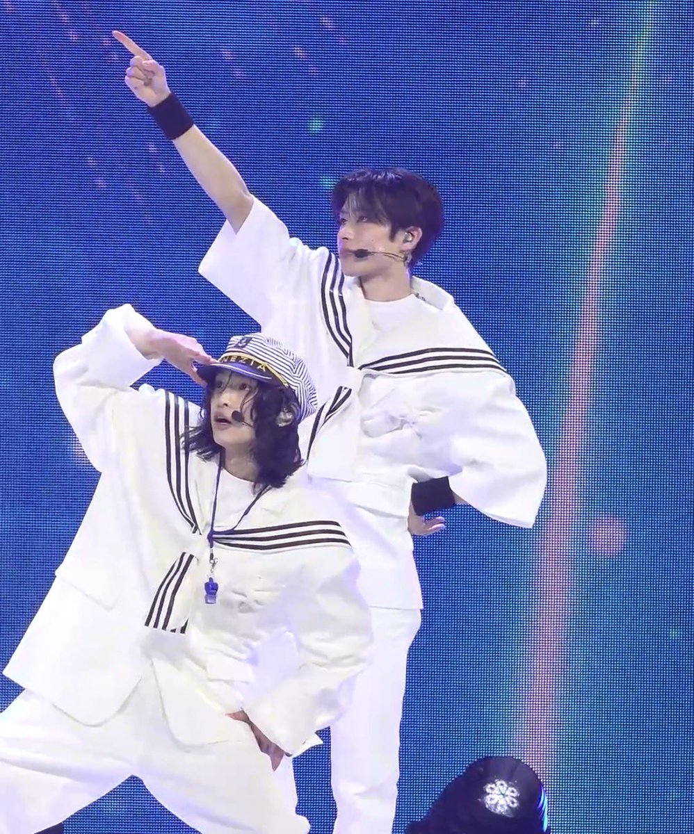 なめらか tweet media