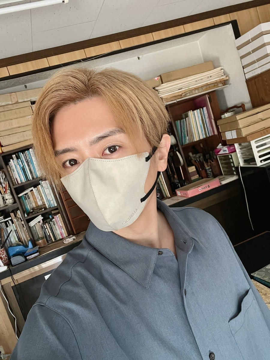 meets_meat's tweet photo. 結局黒髪は1ヶ月だけ https://t.co/gi4k5LjioR