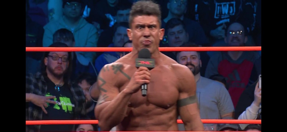 Hurskules's tweet photo. @ThisIsTNA @TheEricYoung @therealec3 @AMC_TV Not the first time Ive been spotted making a silly face at the same time as EC3 on camera, won't be the last https://t.co/PyWWDWlx0M