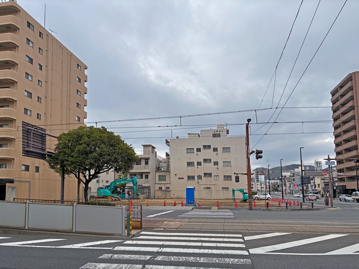 アルベース tweet media