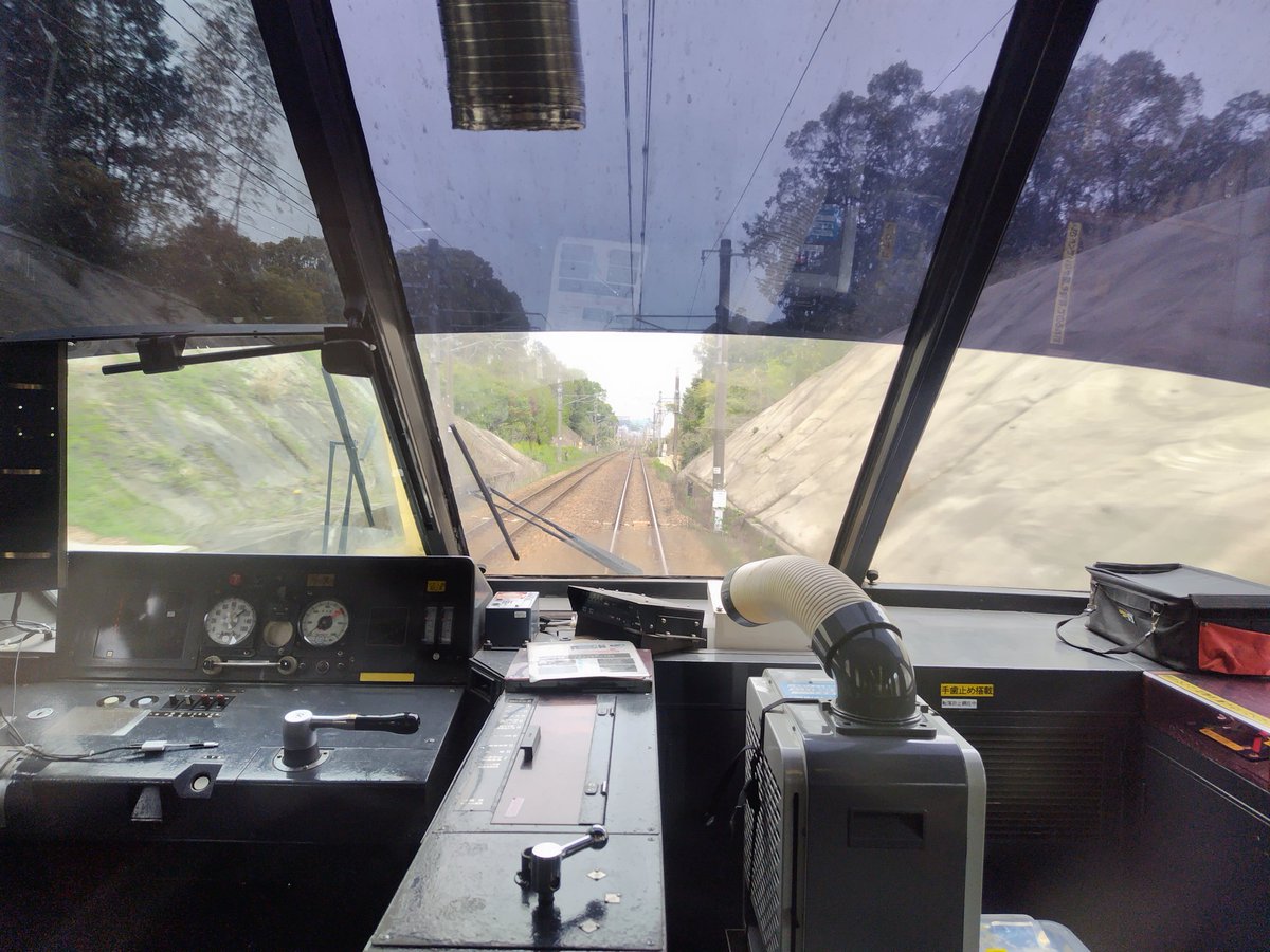 鹿児島本線ぶっ飛ばしの783系で帰路に付いてます。