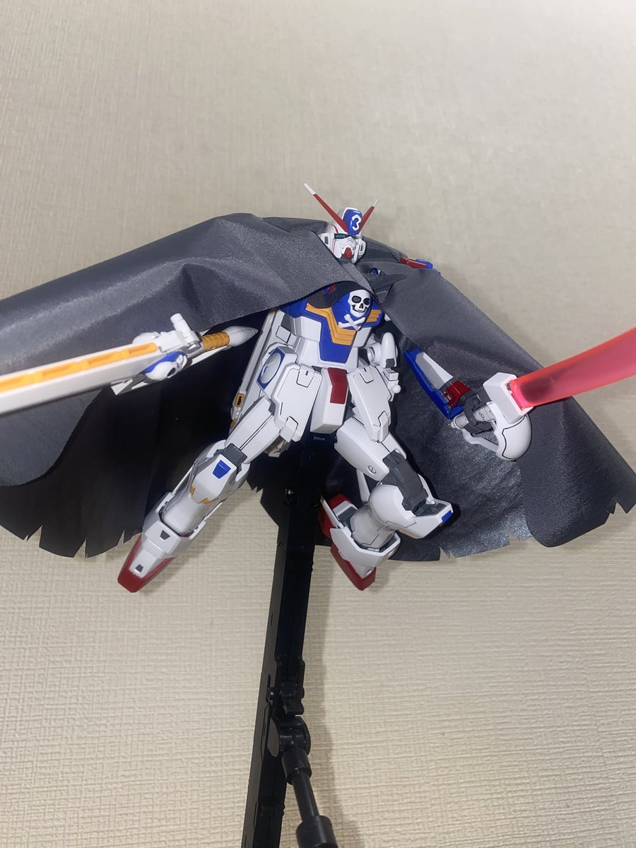 Kun3333Hi's tweet photo. #山田とプラモ鑑賞会

全塗装 MGクロスボーンガンダムx-1 x-2 x-3 x-0
山田含め皆さんはどれがお好き？ https://t.co/lA9wIiInjn