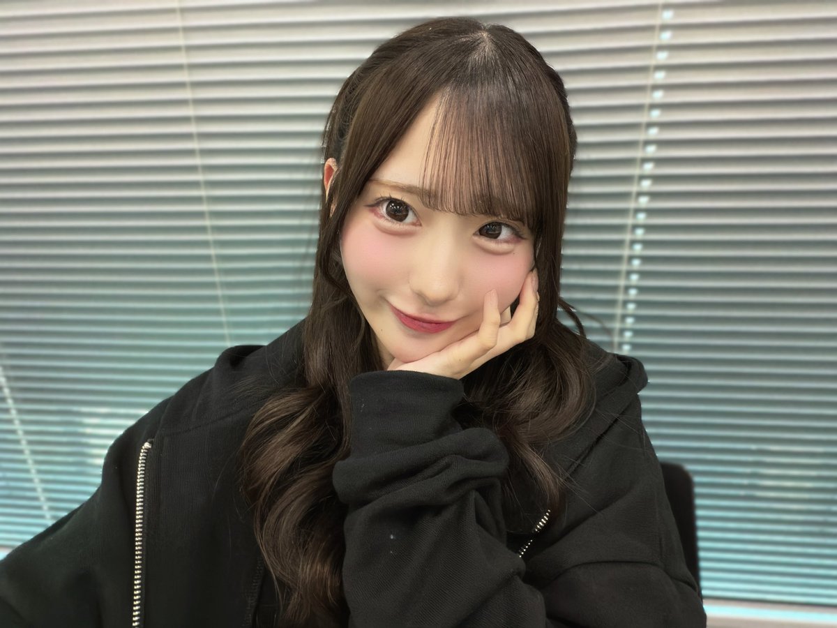 綾瀬 ことり tweet media