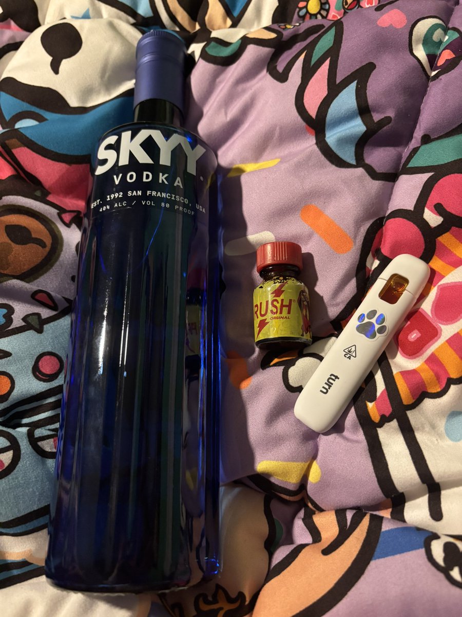 kitty :3 tweet media