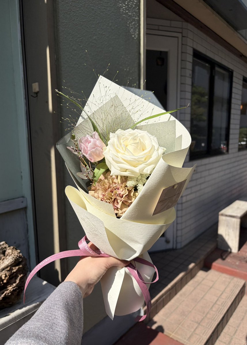namida tweet media