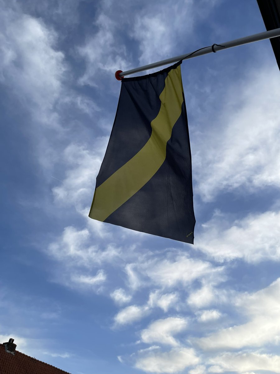 John 💛🖤 🗽🤘🏻 tweet media