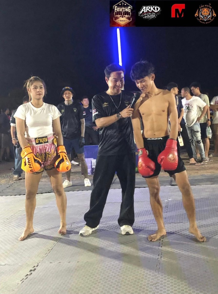 STREETFIGH27's tweet photo. ขอบคุณที่มาร่วมสร้างประวัติศาสตร์ความเดือดด้วยกัน 🔥 สัญญาว่างวดหน้า จะจัดให้มันส์และยิ่งใหญ่กว่าเดิม! รอติดตามกันได้เลย  

#streetfightkorat #miesyrub #ลุมพินี #ชชนะมวยไทย #มี่ไซรัป https://t.co/q3pSSHxbYo