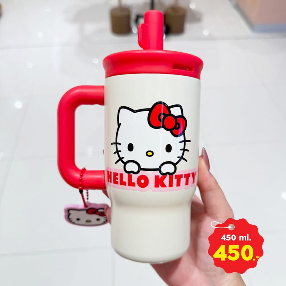sishereth's tweet image. 📣 #อะไรฮิตซิสรู้ ใจเหลวไปหมดแล้ววว! 🎀 แก้วน้ำ Hello Kitty x MINI MONO คอลเลกชั่นนี้คือน่ารักแบบตะโกน! ✨ ใครที่เป็นสาวก Kitty บอกเลยว่าใจสั่นแน่นอน เพราะดีไซน์เค้ามีความตะมุตะมิ แต่ยังดูชิค วางบนโต๊ะทำงานหรือพกไปไหนก็คอมพลีทลุคสุดๆ ☕️💖
.
#HelloKitty #MINIMONO #Sishere