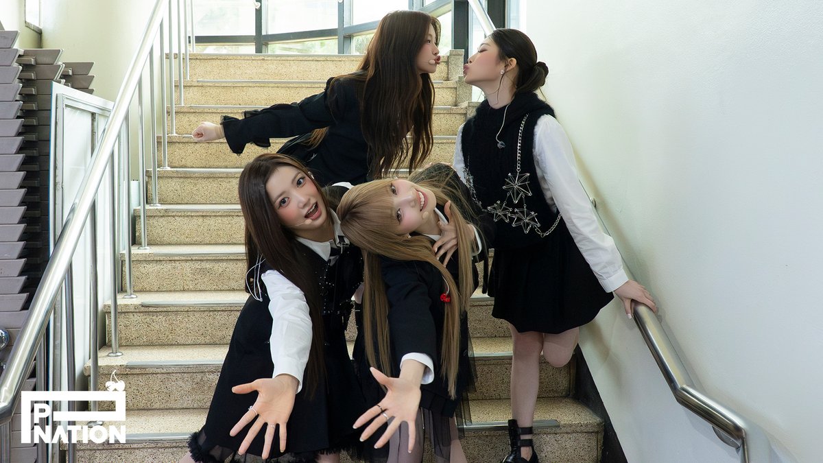 BabyDONTCry_BDC's tweet image. BDCam : 'Bittersweet' Music Show Behind The Scenes
🔗 youtu.be/2-3hCLChfTc

#BabyDONTCry #BDC #베돈크
#AFTERCRY #BDC_AFTERCRY #Bittersweet
#PNATION #피네이션