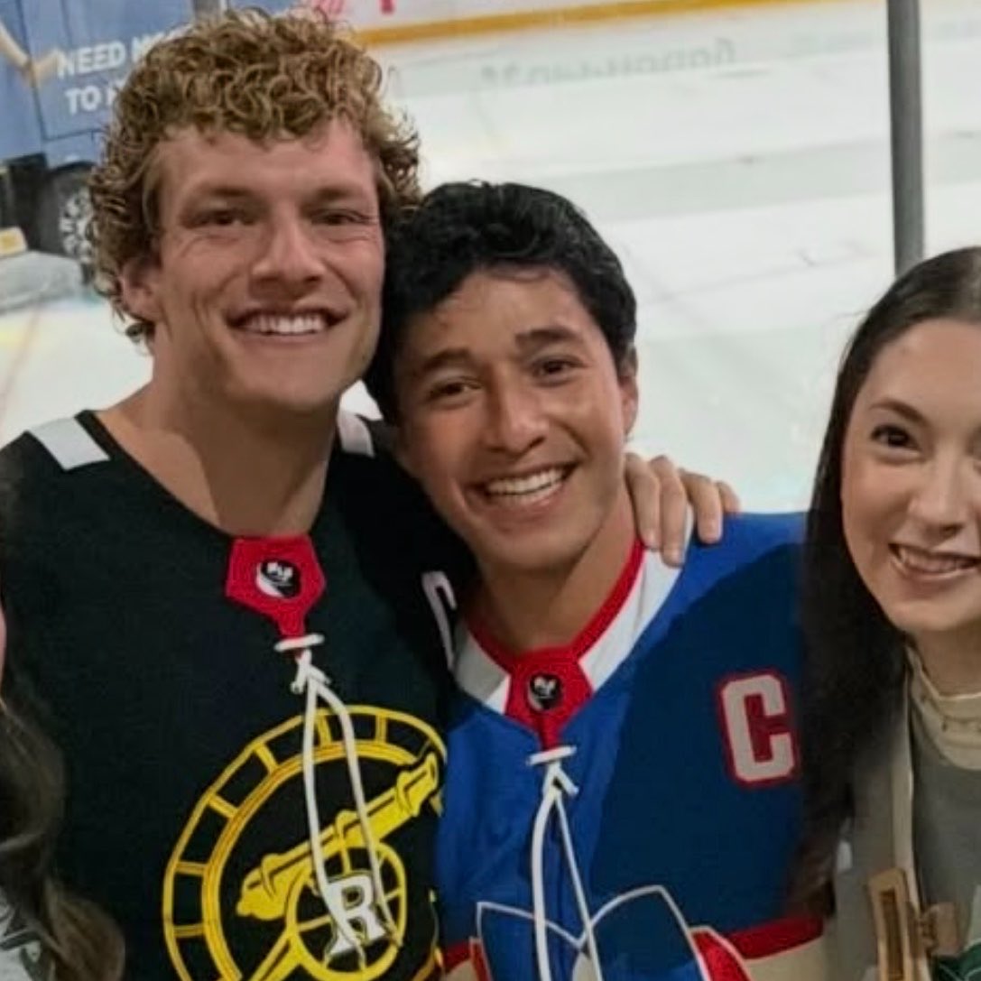 annie ☆ tweet media