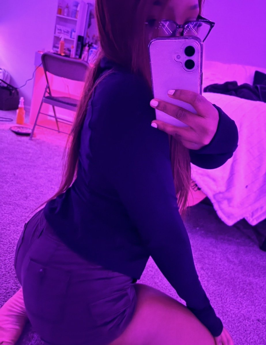 Kenzie🌺 tweet media