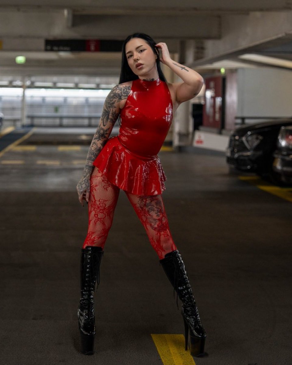 Goddess Vici tweet media