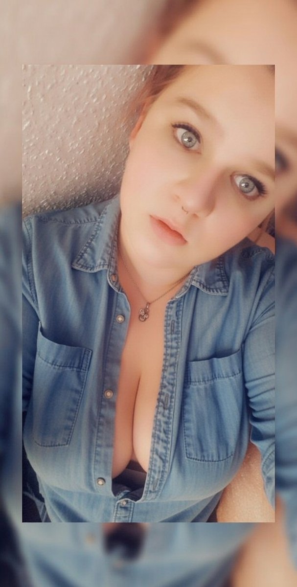 SophieSchmande tweet media