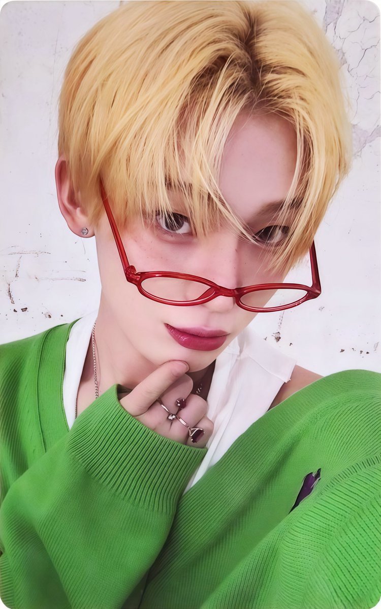 𝘾𝙝𝙤𝙗𝙞 tweet media