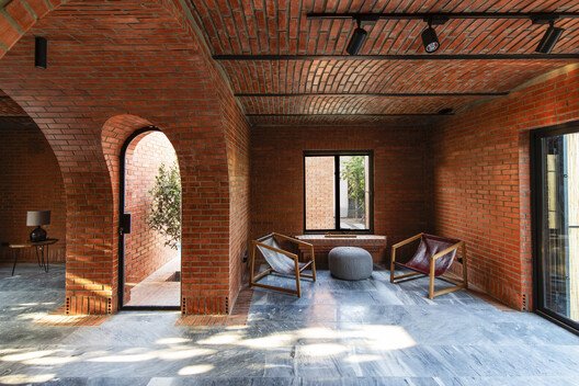 4AAAAart's tweet image. Mid-Ridge Villa by EZ Studio

Ghahderijan, Iran 🇮🇷