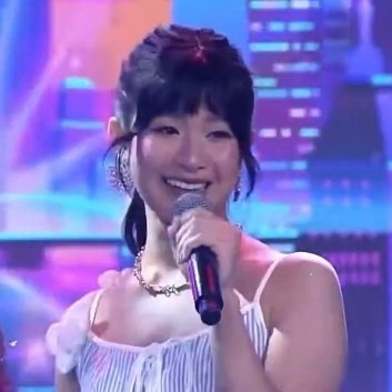 mustard 🌭 | #binichella tweet media