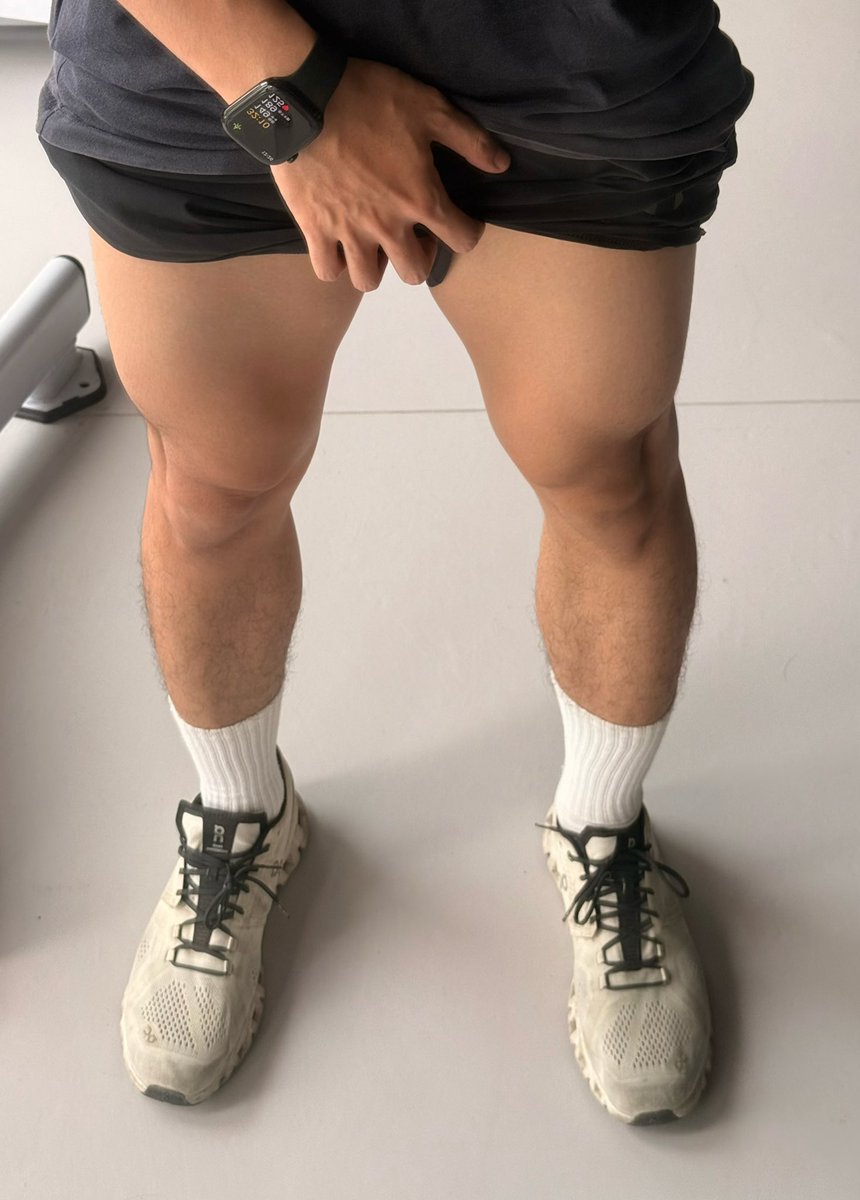 DickForPuppy's tweet image. 4.11 🏸
4.12 Legs Record #keepfit