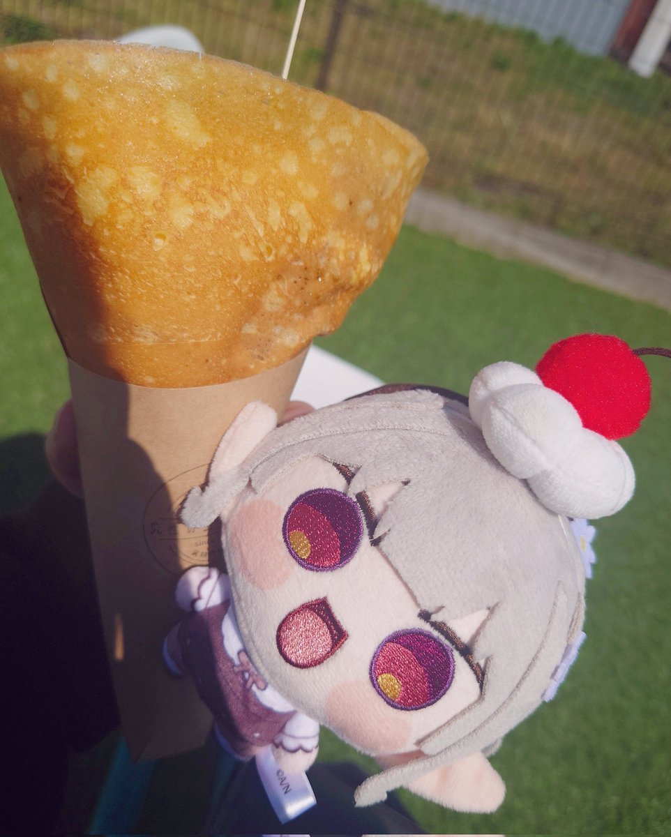 クレープだよ…