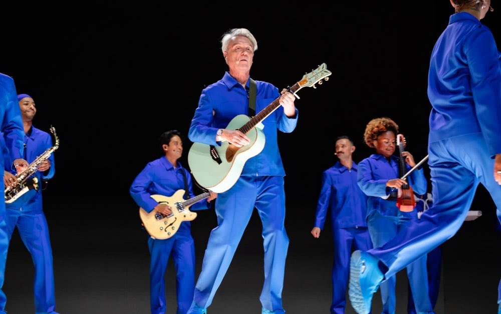 Hear in LA tweet media