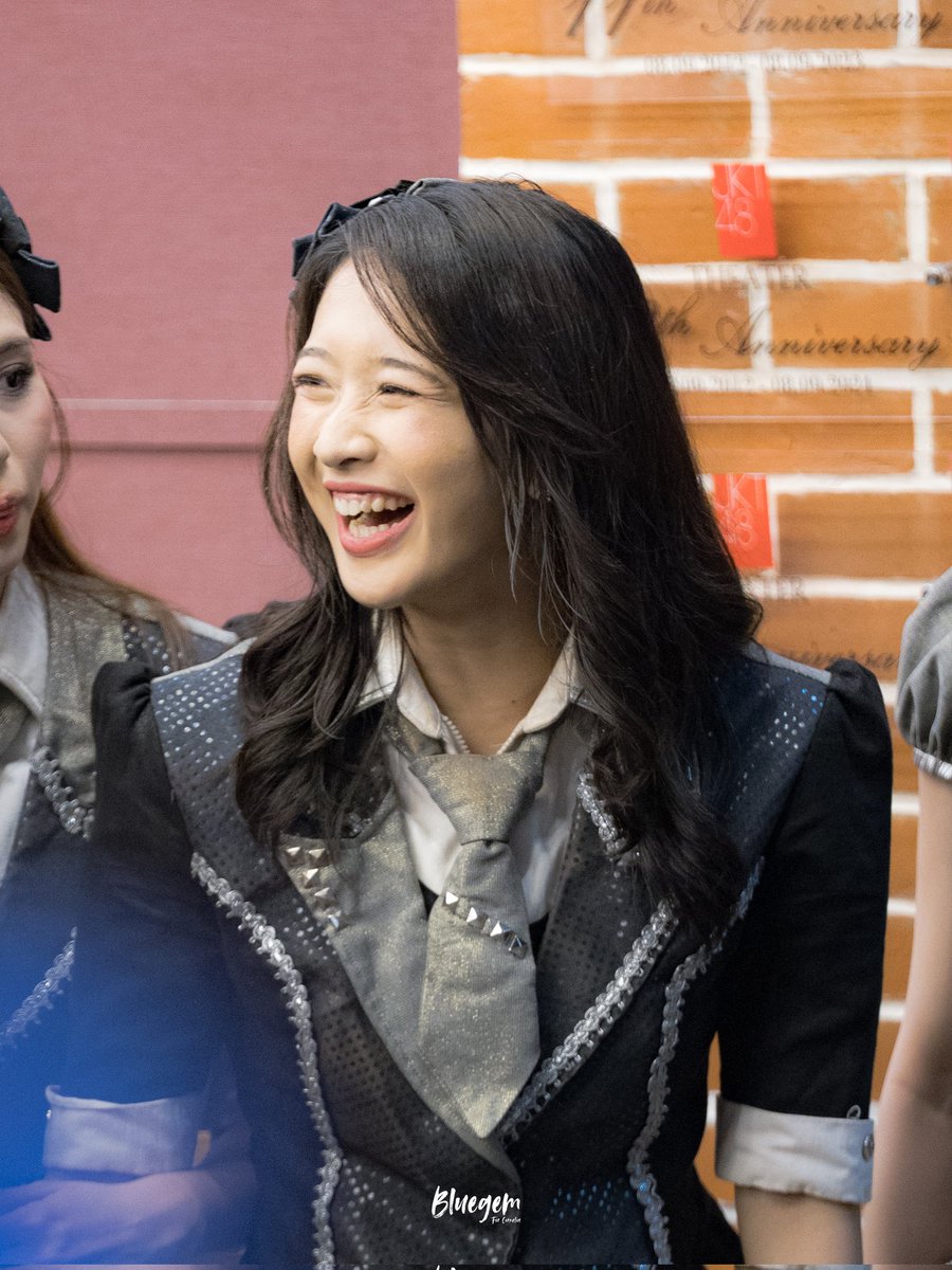 bluegem2607's tweet image. Passion 200% Poster Reveal 🔥

20260411

#Passion200PercentJKT48 
#고넬리아 #ONIEL #JKT48