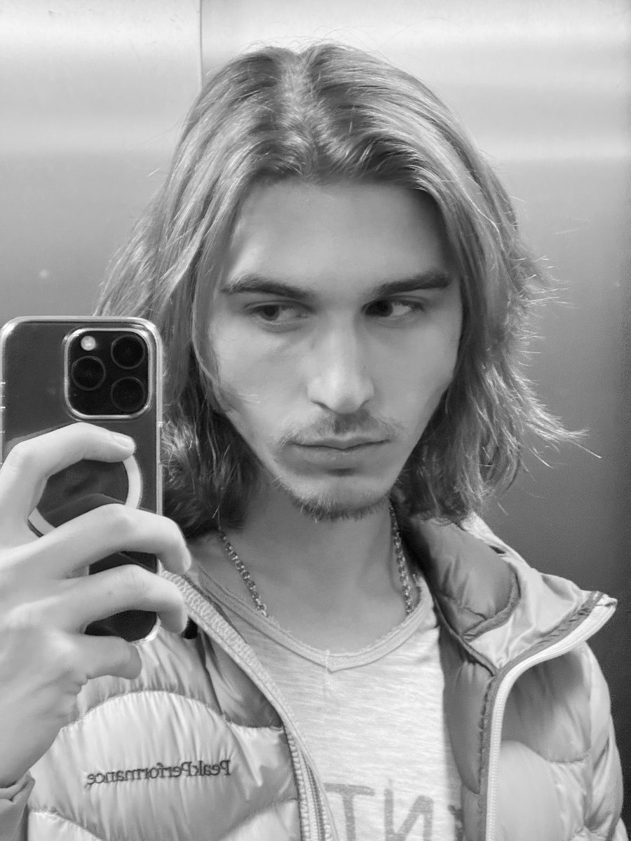 iamkellerlukas's tweet image. #malemodel #menmodel #instamodel #modelvibes #mensfashion #menstyle #fashiondaily #portraitmood #facesofinstagram #contentcreator #visualaesthetic #exploremen #explorepage