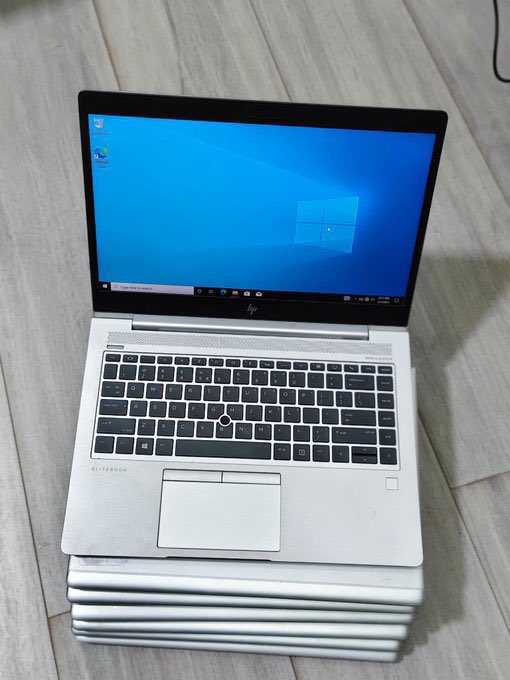 Val Gadgets tweet media