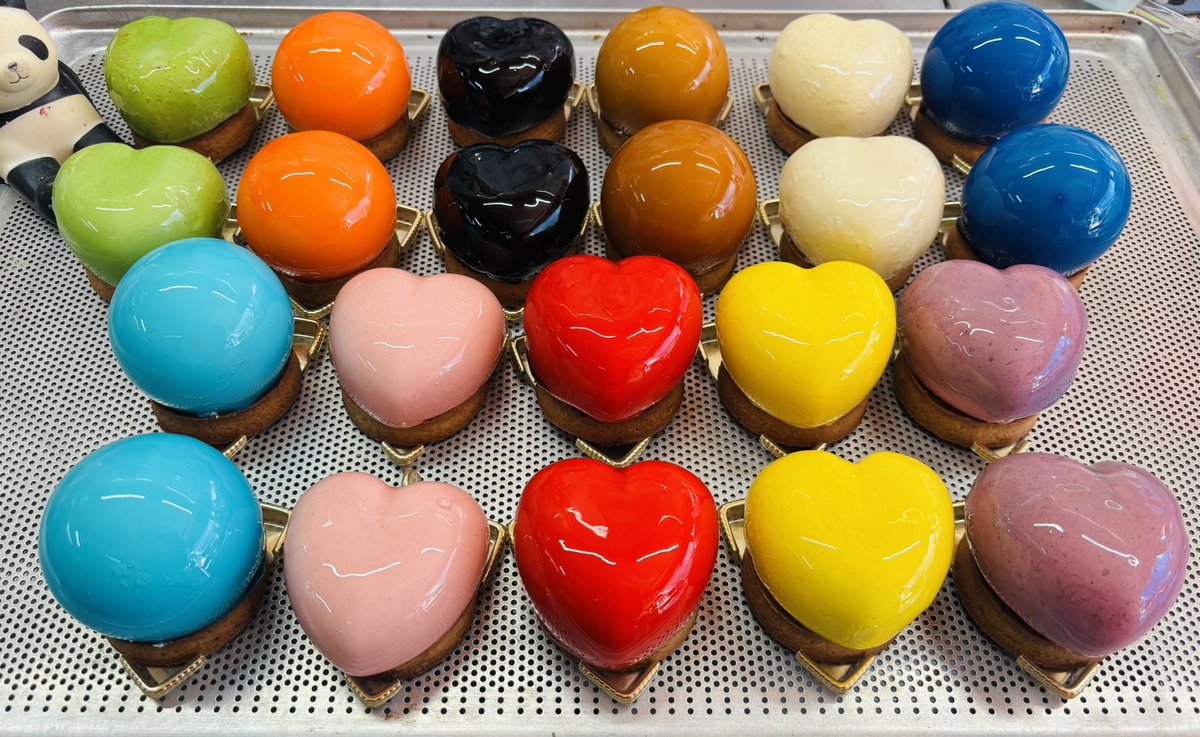 国によって美味しそうに見える色が違うらしいんだけど、どの色が魅力的ですか？