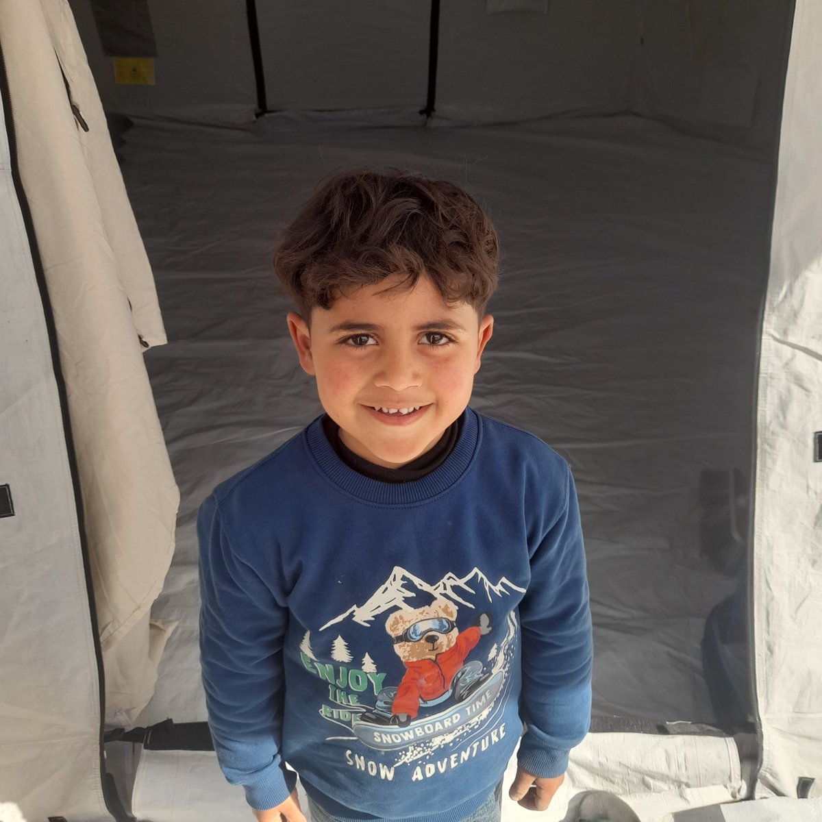 SSbyl65415's tweet photo. We live through war… but we never bow 💔
We walk over our pain… and turn patience into strength 🇵🇸
Our hearts are tired… but hope still lives within
Our faith will always rise above fear 🔥
Saif &amp; my family… my little homeland, my everything ❤️‍🔥
https://t.co/XICGQdePzh https://t.co/SlO9920EDe