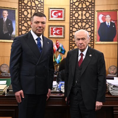 EstSerkan16's tweet photo. Sayin @oozgurbayraktar bey  staj çıraklık mağduriyetine 15 yıldır 3 dönemdir verilmiş vaadler var mağdurlar artık çözüm adına @MHP_Bilgi  den kanun teklifi bekliyor  sayın @dbdevletbahceli beyden  adımlar bekliyoruz

Emek Değerini Bulsun 

#Staj #Çıraklık #SGK #Başlamgıcı #Olsun https://t.co/I5F49xtyFk